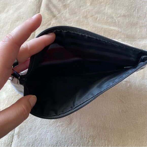 5/$20 — NEW Sephora Cosmetic Bag - Picture 2 of 2